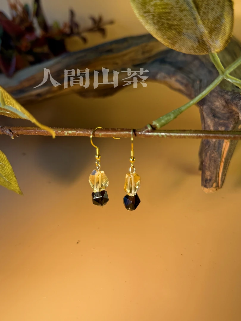 人间山茶 A9-2037 水晶耳饰