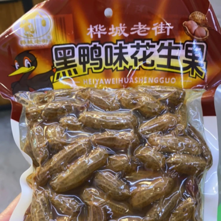 黑鸭味花生果 12元/袋 408g