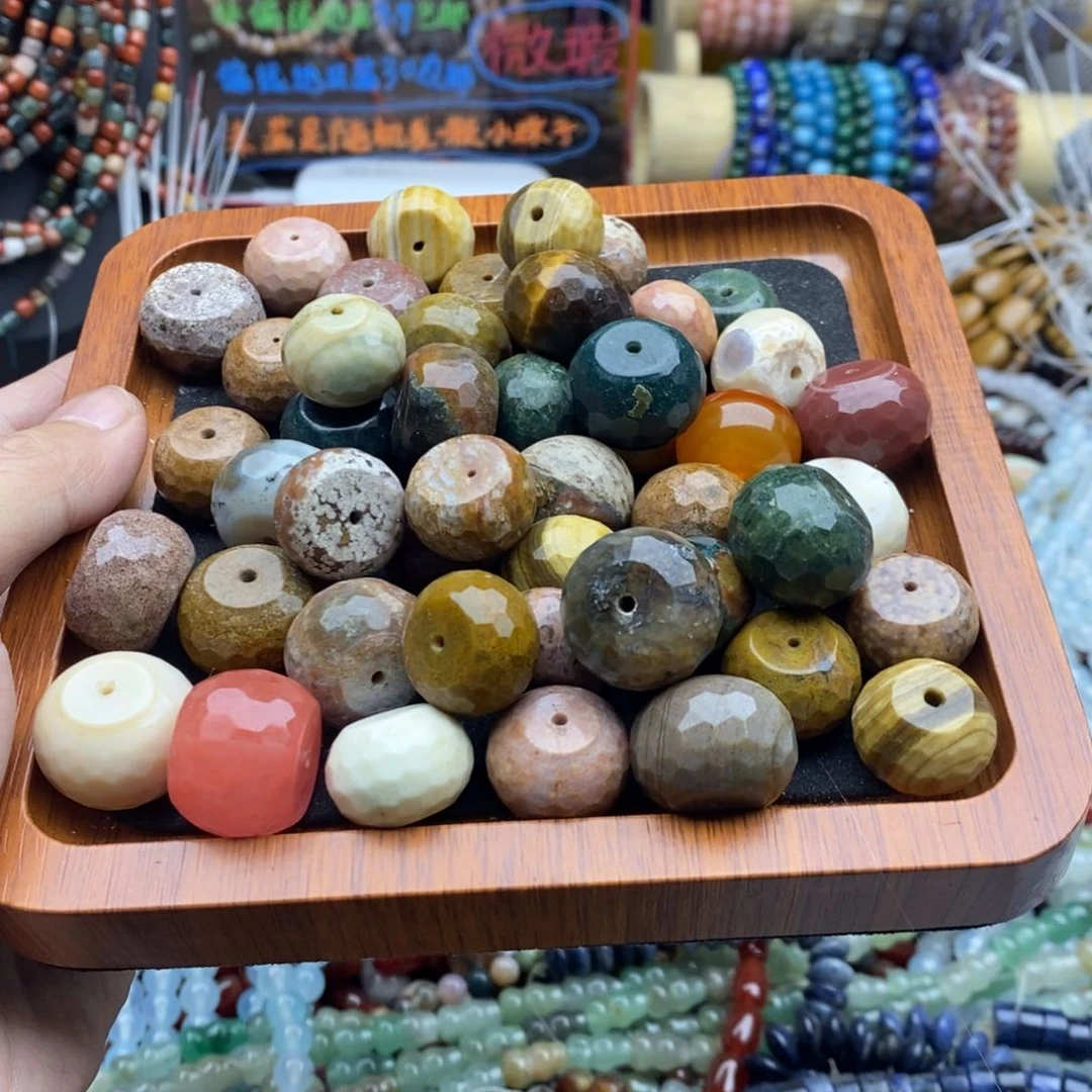 玛瑙/玉髓未镶嵌珠宝半成品六个随机切面老型A351