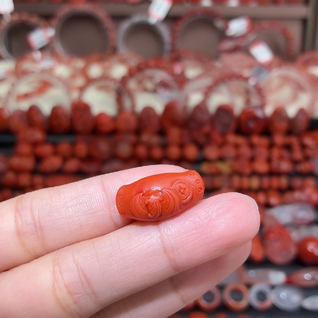 南红玛瑙未镶嵌颈饰满肉桶珠22*11