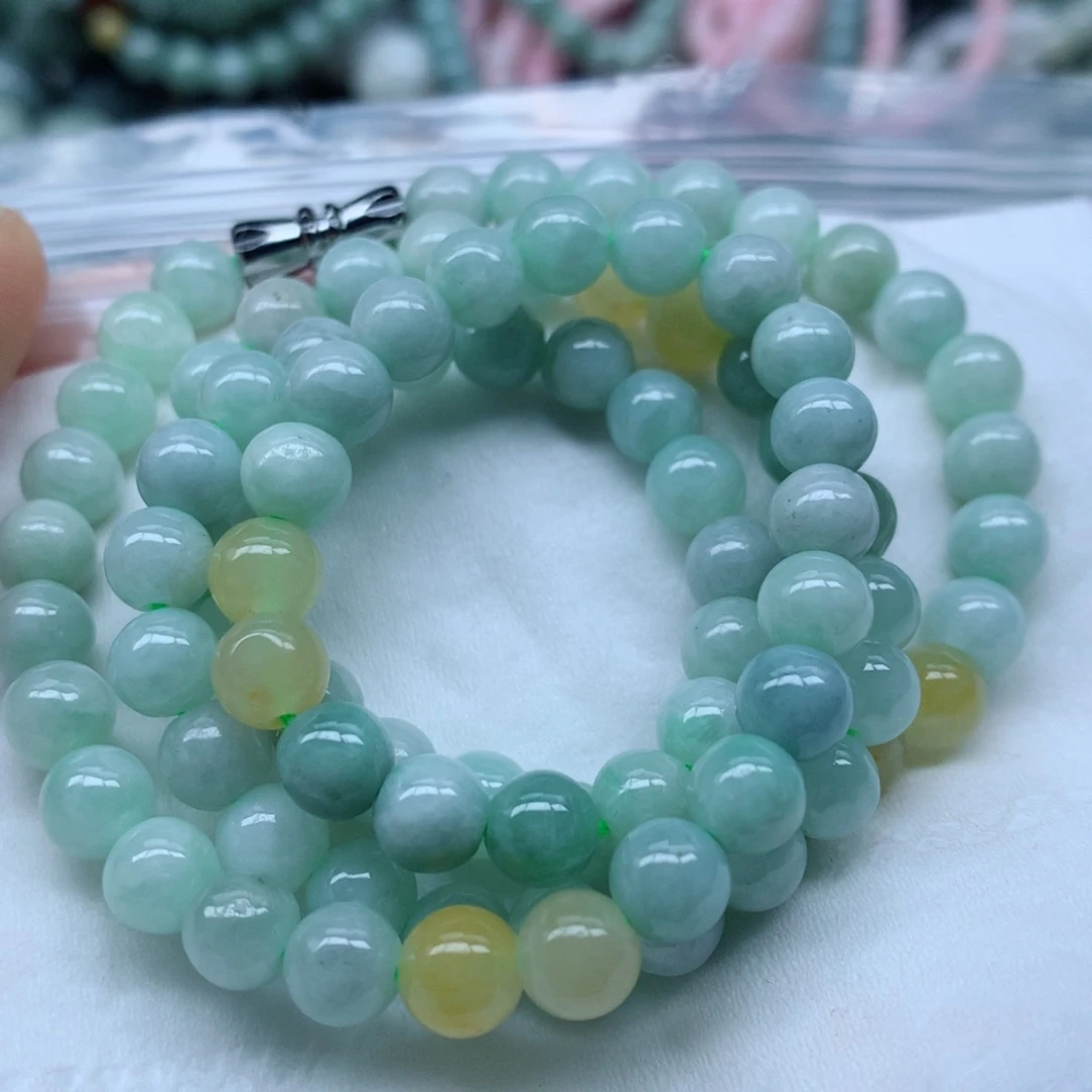 翡翠颈饰未镶嵌手串