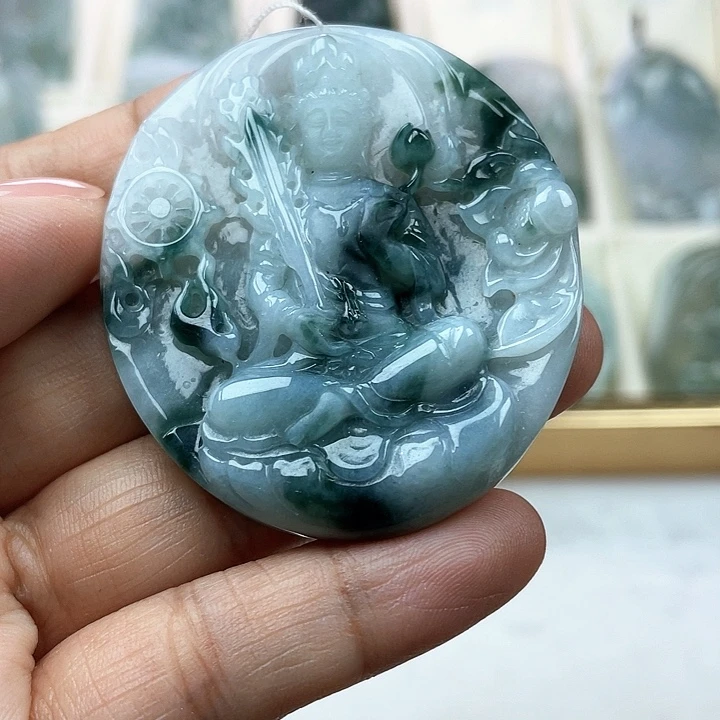 翡翠未镶嵌颈饰天然翡翠A货虚空藏菩萨