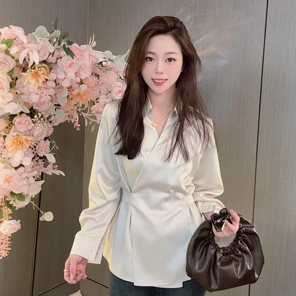 纽扣法式长袖修身型短款成人衬衫收腰白色女装衬衣轻奢轻熟