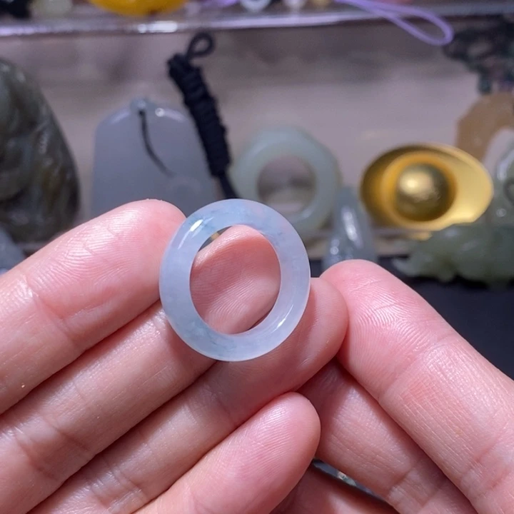 翡翠未镶嵌颈饰戒圈13号380