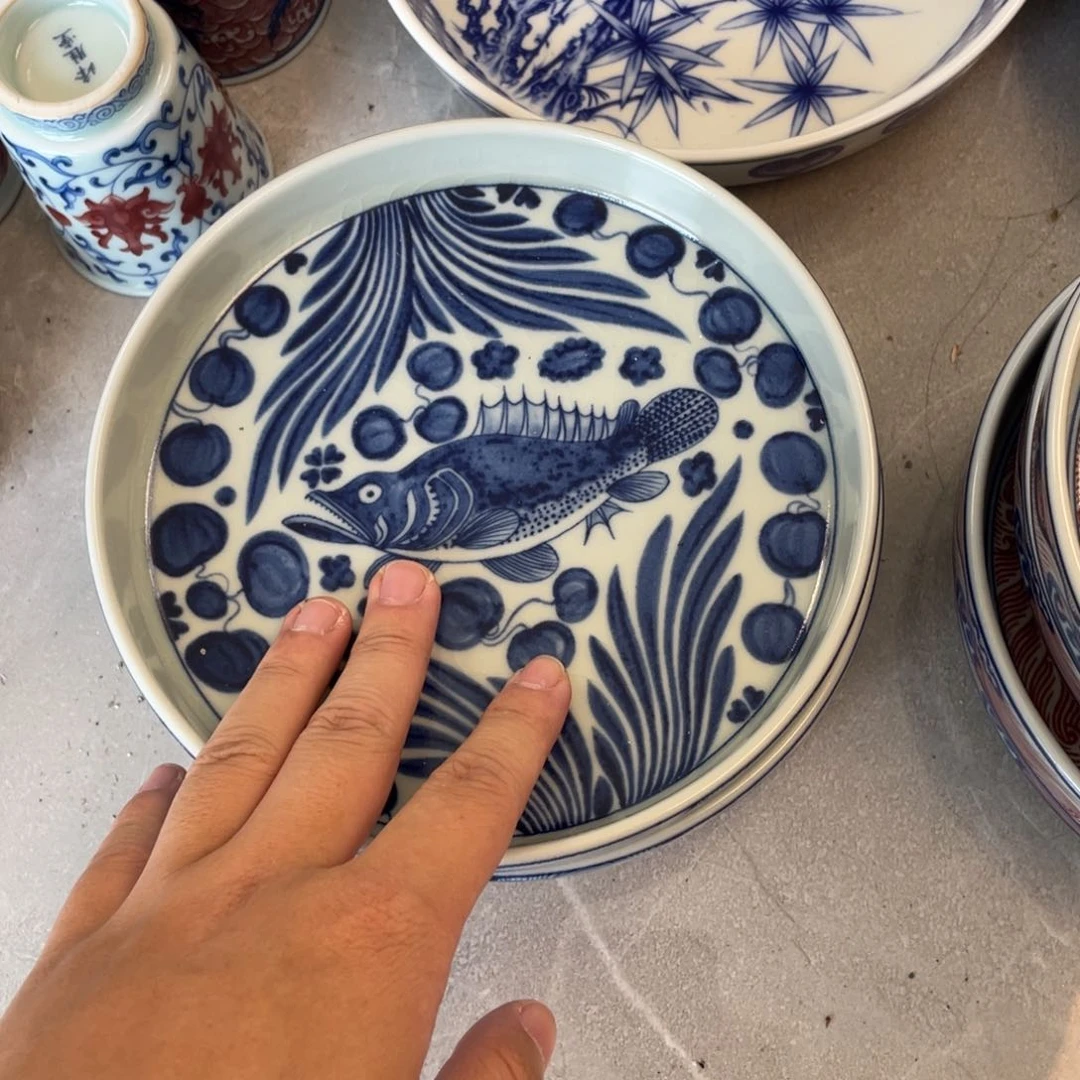 瓷片景德镇青花鱼藻纹大壶承微瑕