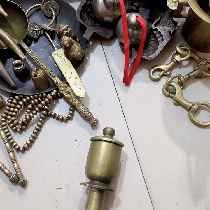 老式铜件古朴典雅的风格