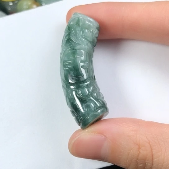 翡翠未镶嵌颈饰缅甸A货，每天下午1点半开播