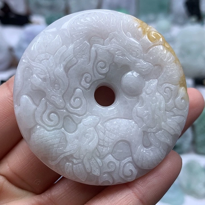 翡翠未镶嵌颈饰九龙扣两面工艺福利