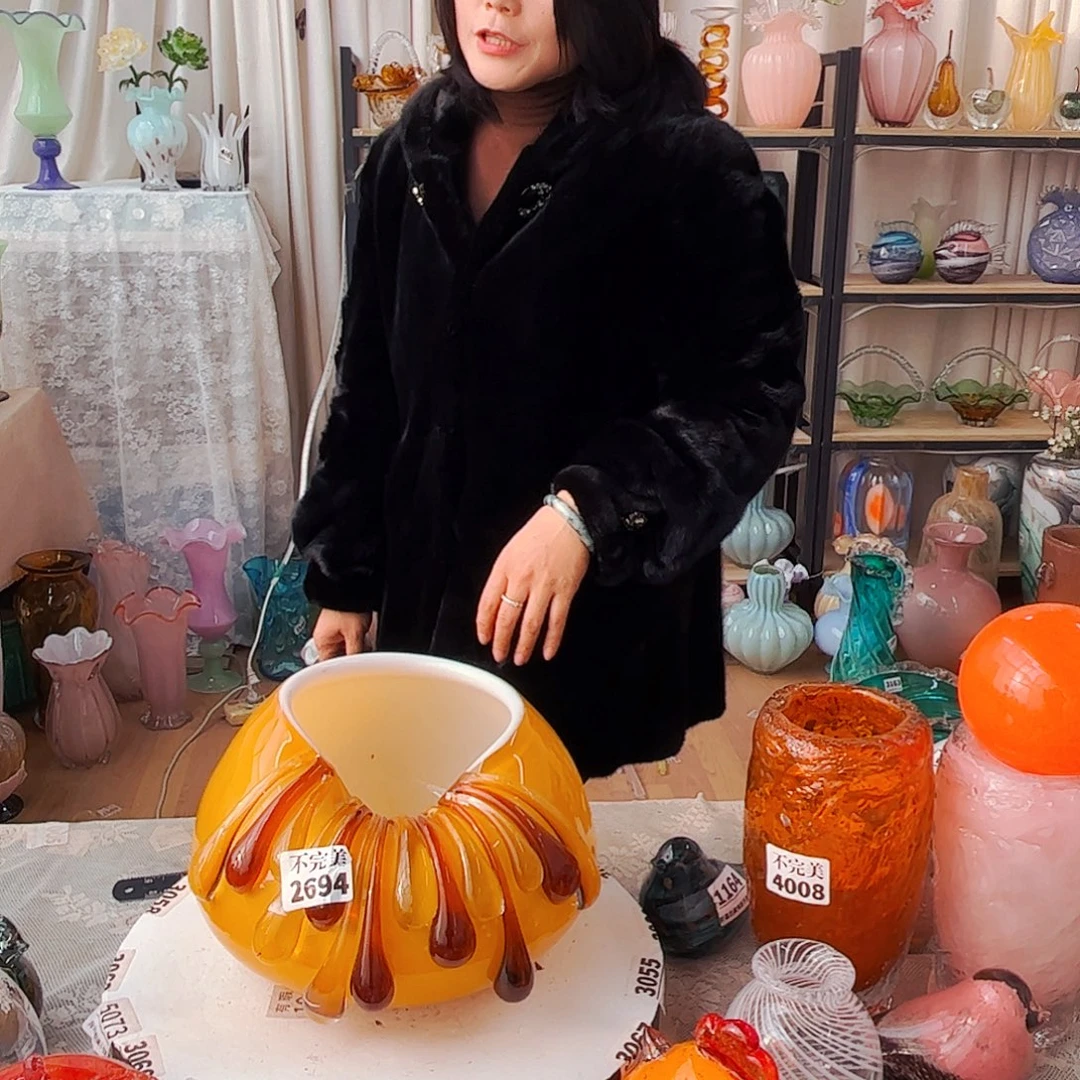 2694 家悦琉璃工艺品不完美