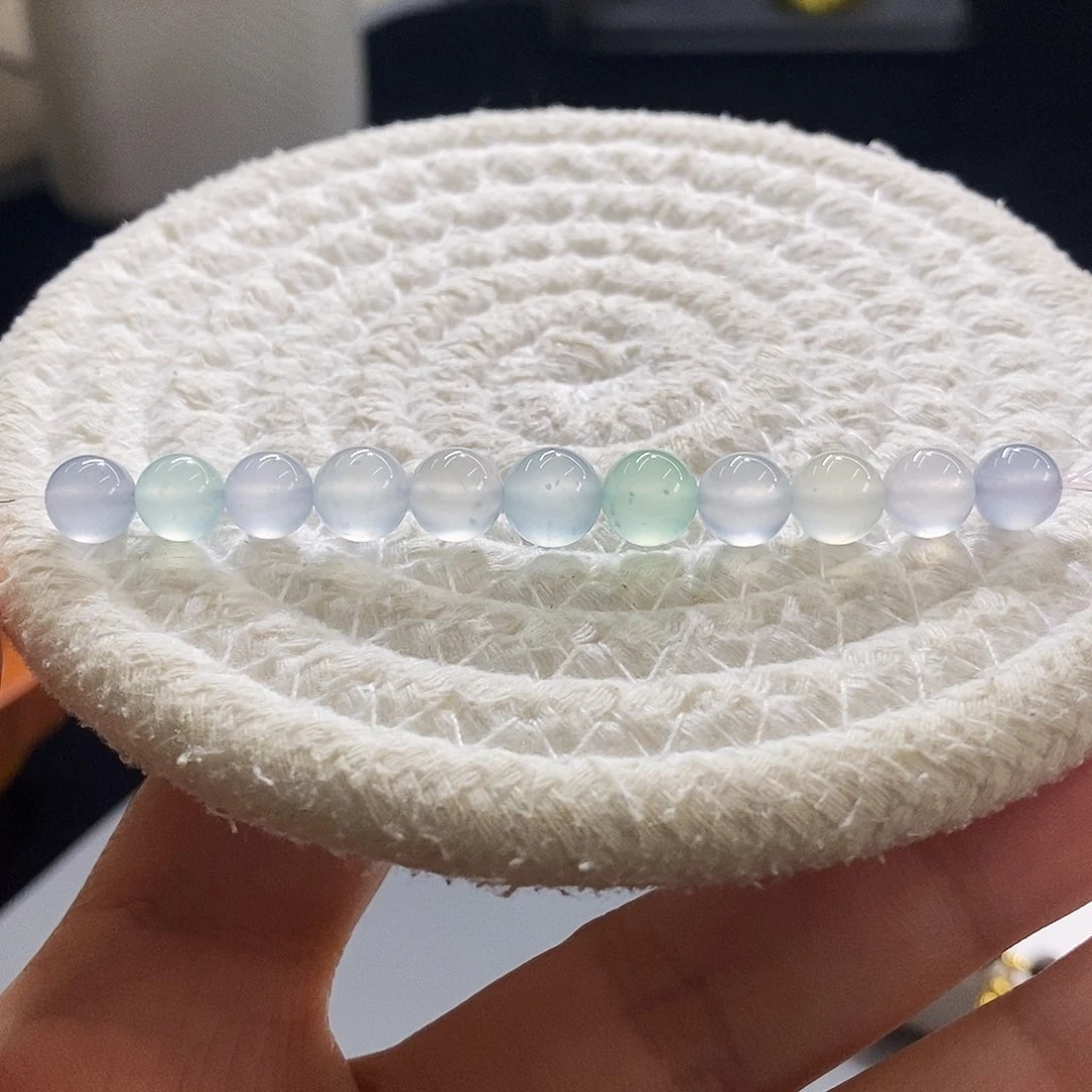 散珠翡翠高冰马卡龙