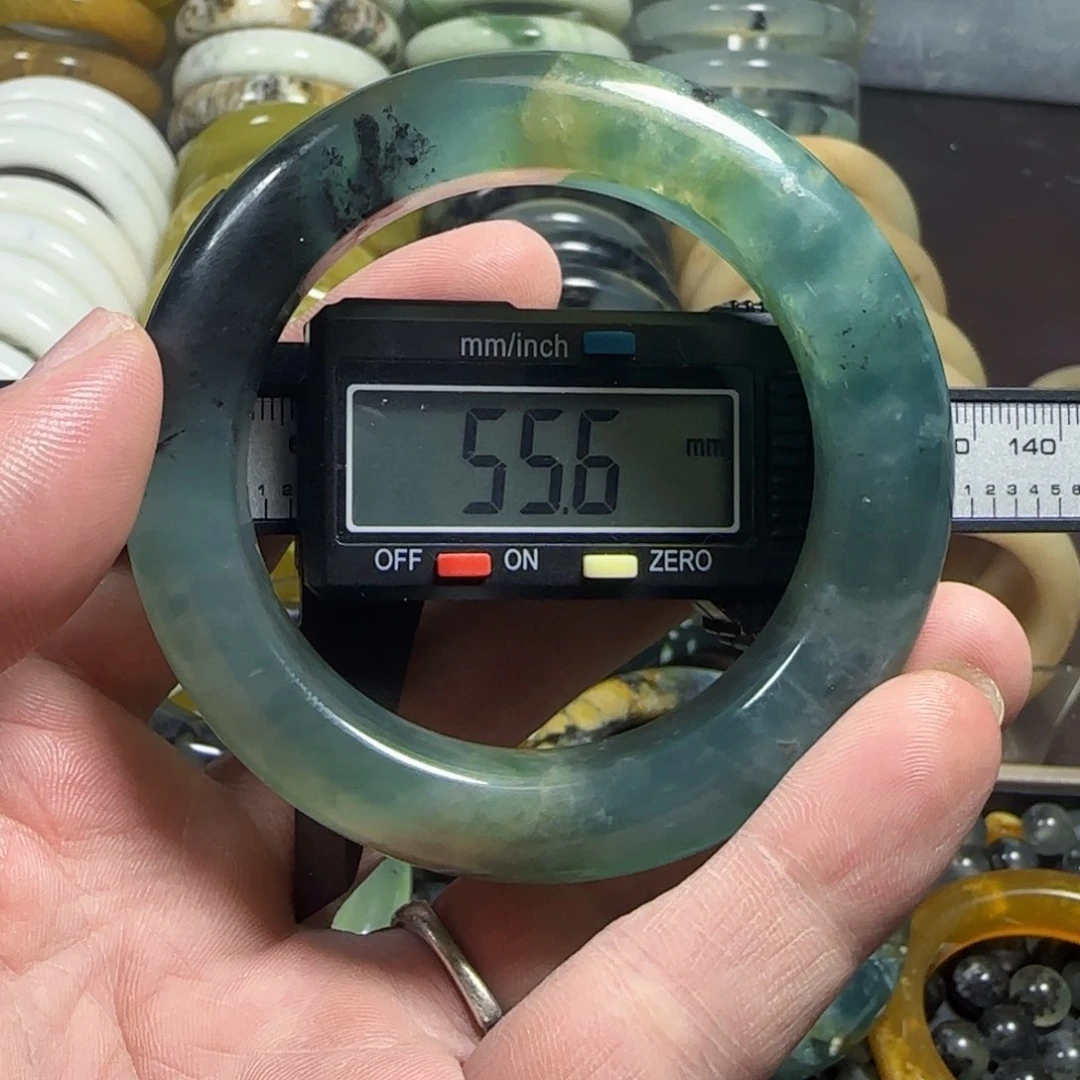 合金蛇纹石玉手镯
