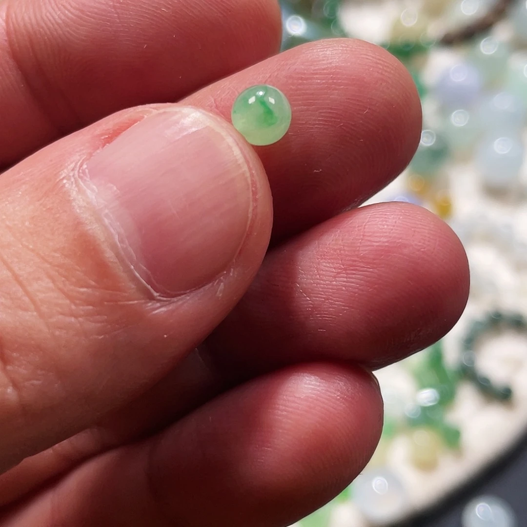 定制翡翠未镶嵌卡5.3