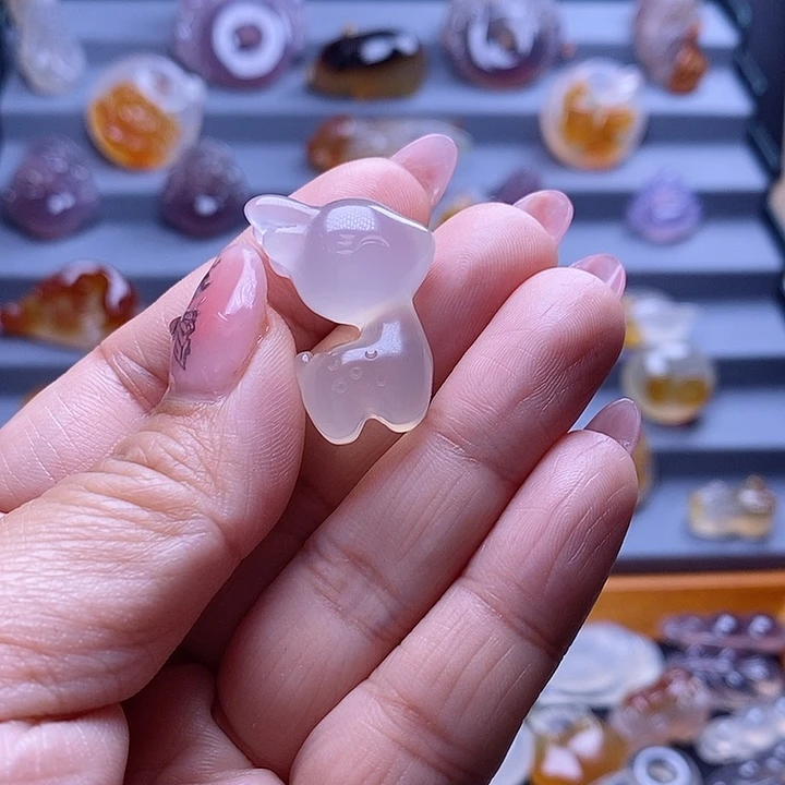 玛瑙/玉髓颈饰未镶嵌