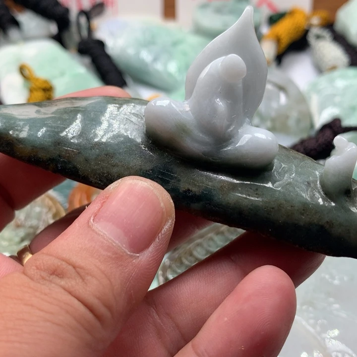 颈饰未镶嵌翡翠保真天然a货翡翠