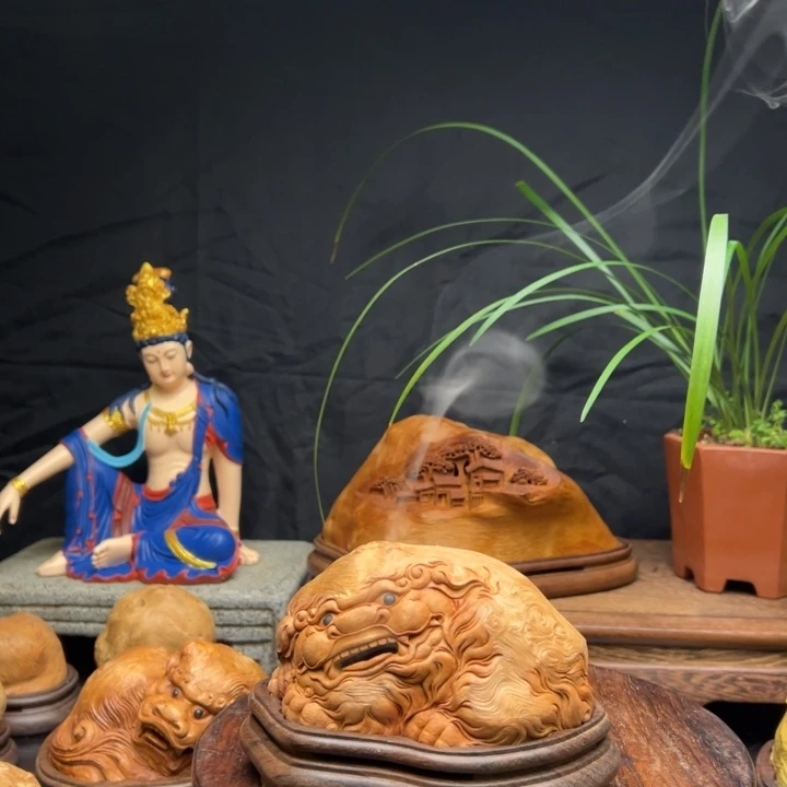 用***2香榧木荔枝木香炉狮子800