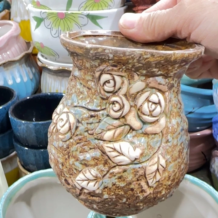 不清楚问客服凑9块包邮，有孔