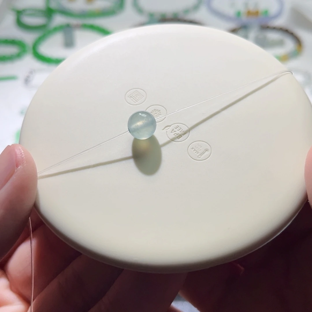 散珠翡翠裸石8.5mm