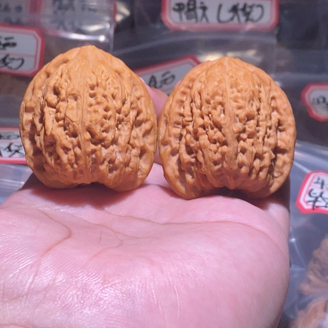 甲***文吊坠文玩核桃40全品南疆