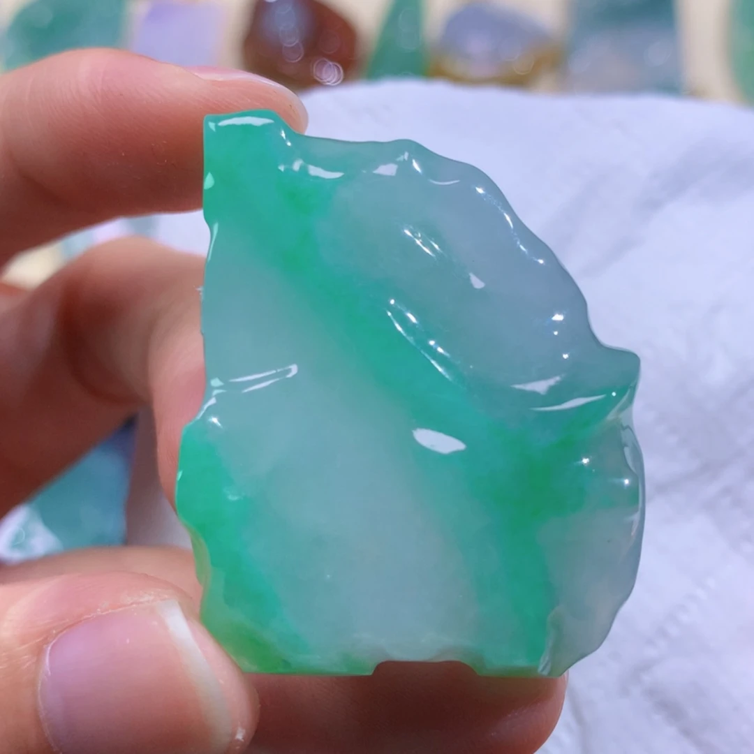 【闪购商品】颈饰未镶嵌翡翠