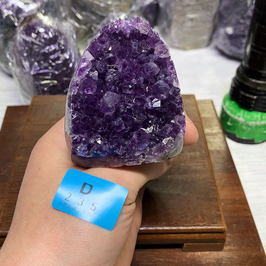 紫晶大型摆件（非配饰）未镶嵌