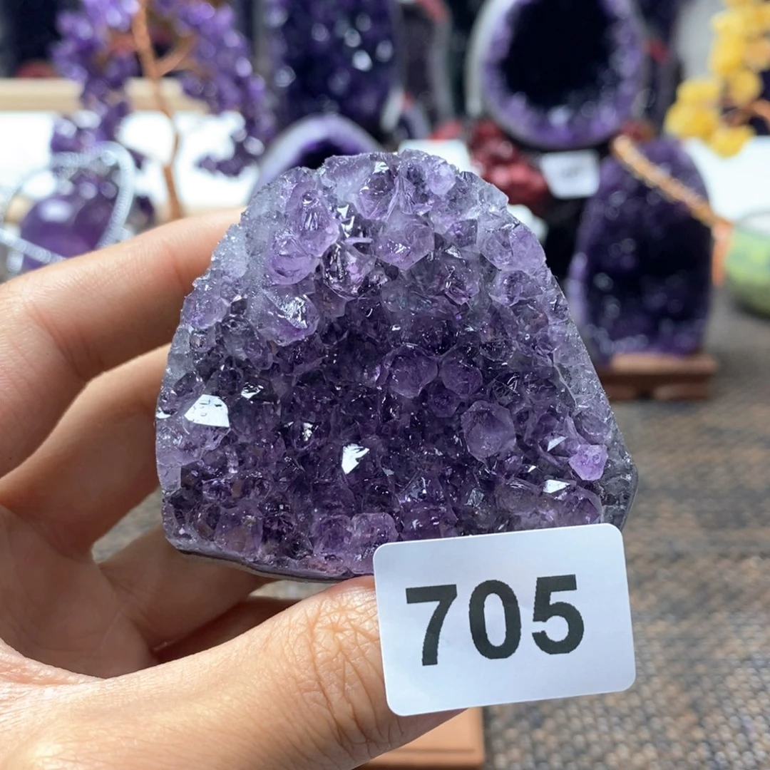 紫晶未镶嵌大型摆件（非配饰）