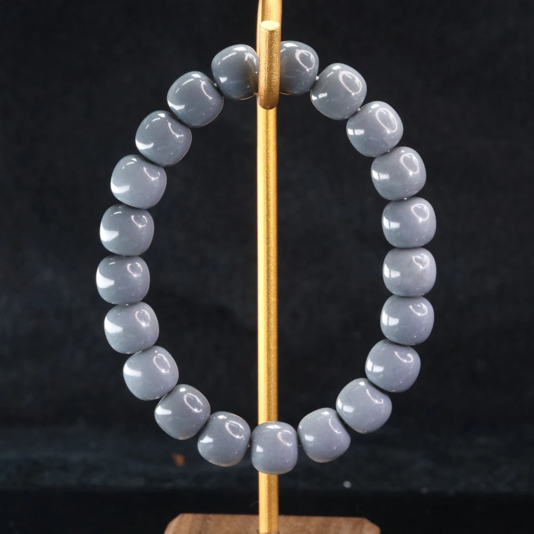 4和田玉手串/101628保利厦门拍卖