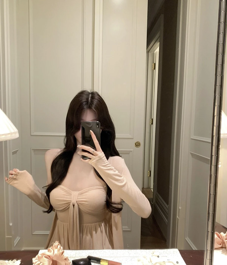 【慵懒姐姐】白开水莫代尔粉色开衫外搭女夏抹胸韩系氛围感纯欲套装