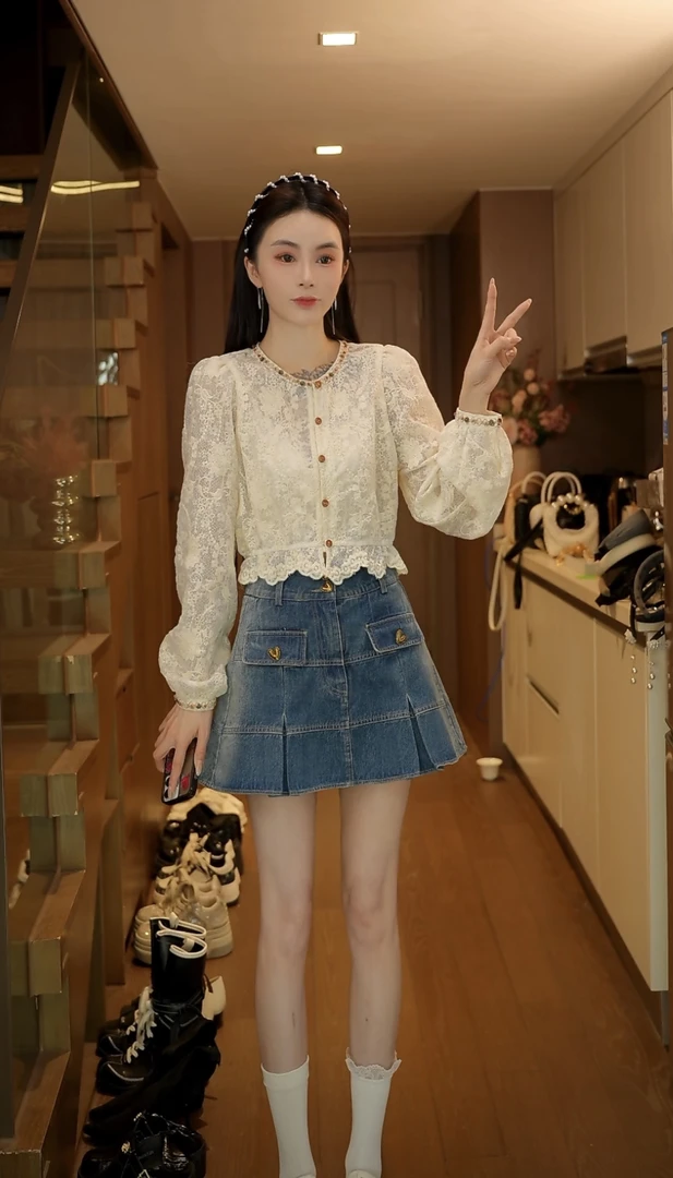 A磊磊【初恋蜜语】衬衫 重工手工钉珠刺绣衬衫#8896