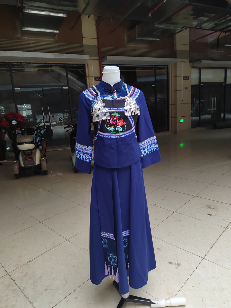 扎染拼接民族服装女套装修身款