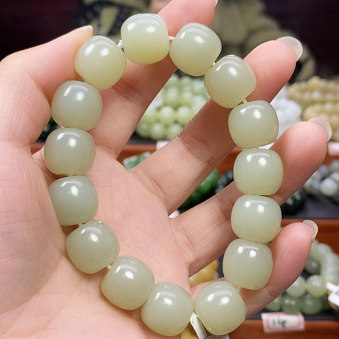 和田玉手链未镶嵌