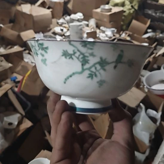 茶盏陶瓷盘子碗啥都有