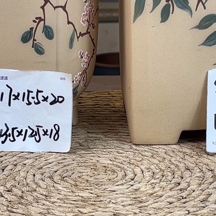 玉***儿紫砂花盆随单白玉段特价两只