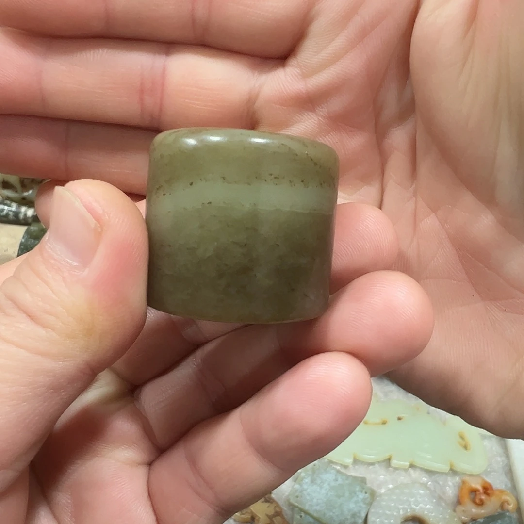 和田玉（糖玉）未镶嵌挂件