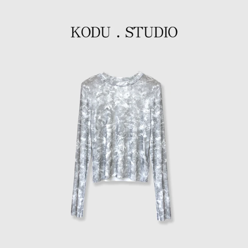 【刻度KODU】RF-5001早春新款气质显瘦设计感水墨画弹力长袖打底衫