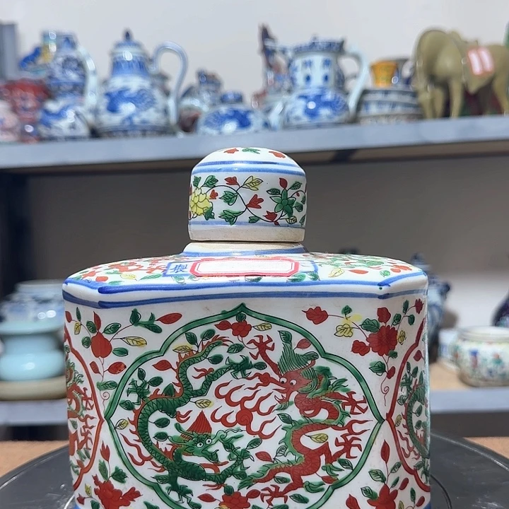 摆件