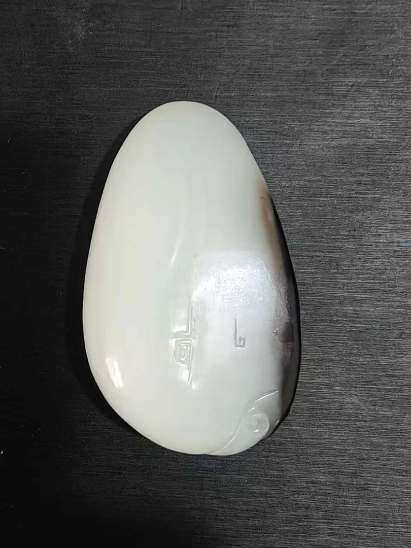 精品和田玉御龙观音吊坠