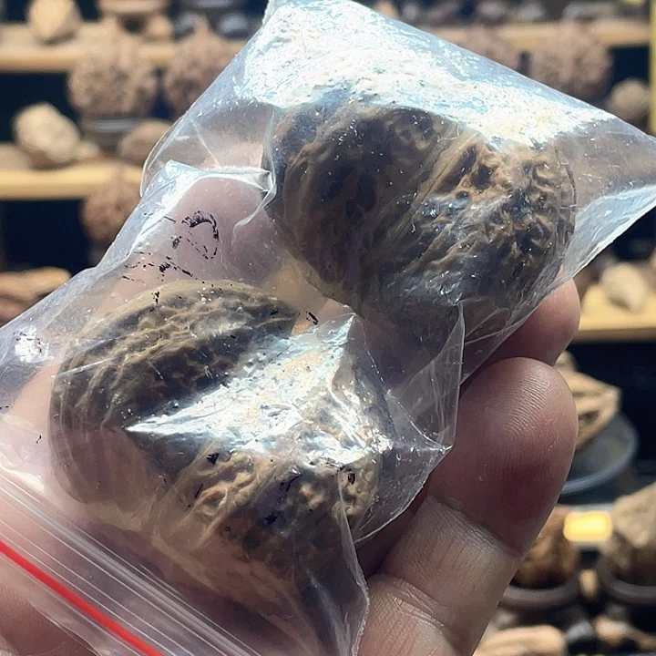 亚***文玩核桃把件东北核桃