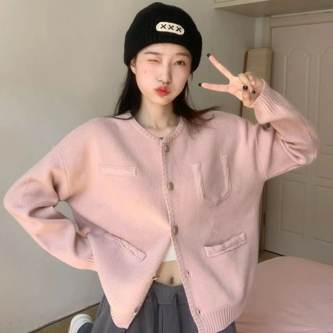 新款女2025初秋薄款圆领纯色针织开衫简约洋气毛衣外套短款