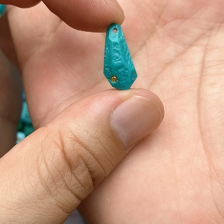 未镶嵌绿松石珠宝奇石