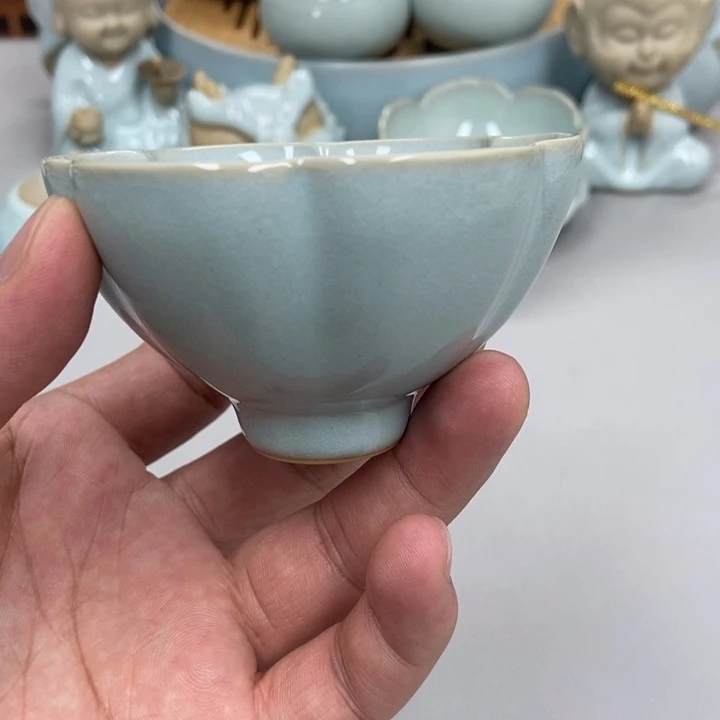 瓷闻*天青色赵琳老师梅花杯