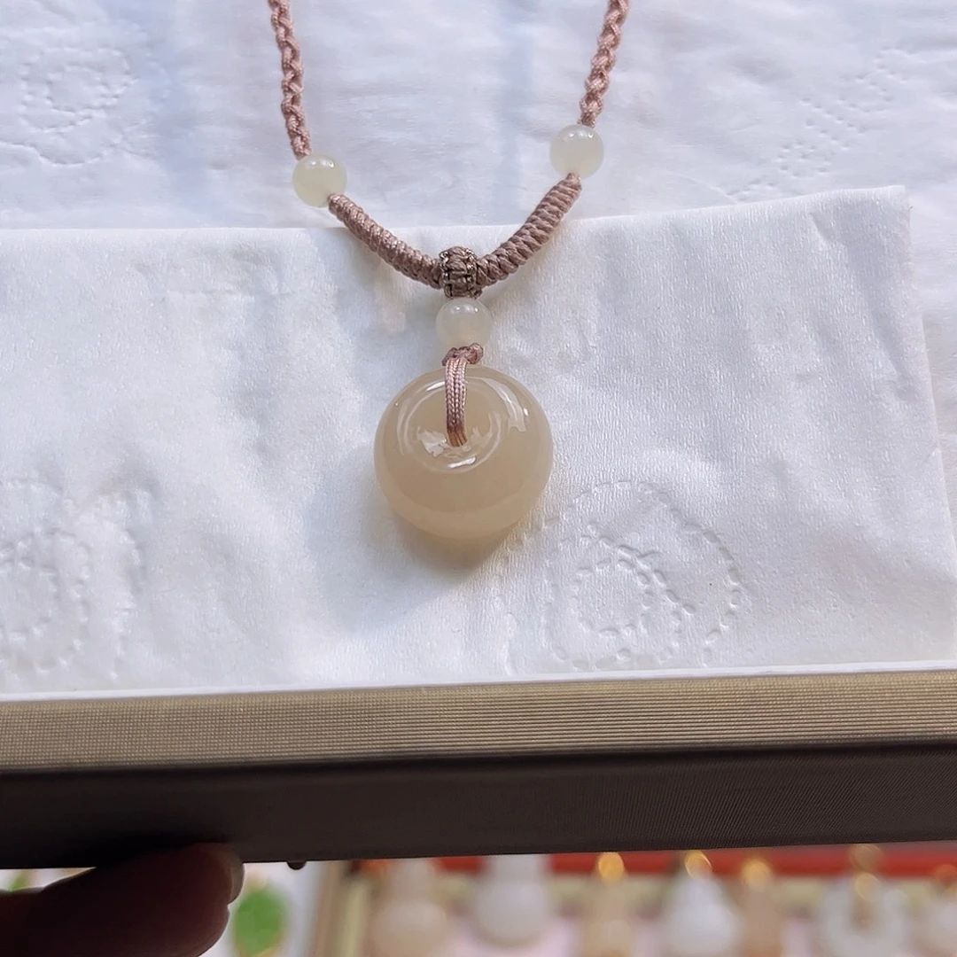 和田玉未镶嵌吊坠(不含链)