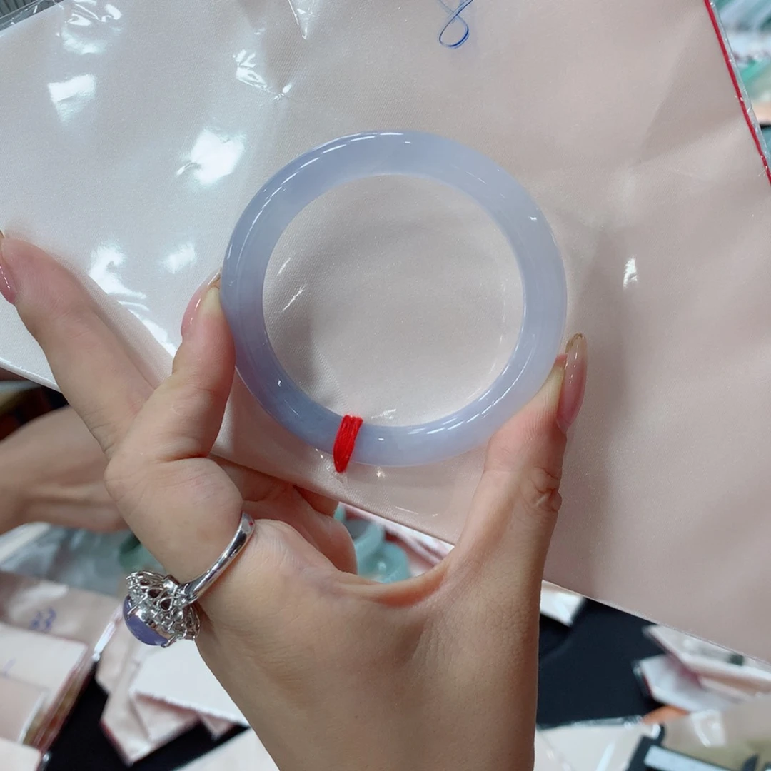 翡翠手镯未镶嵌买断