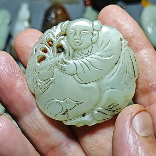 颈饰未镶嵌和田玉