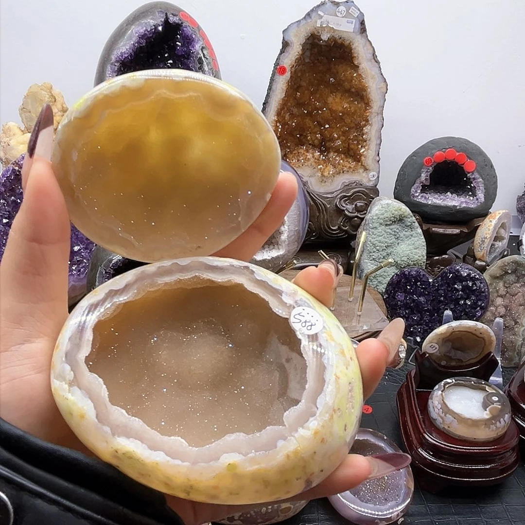 玛瑙/玉髓摆件未镶嵌国**安