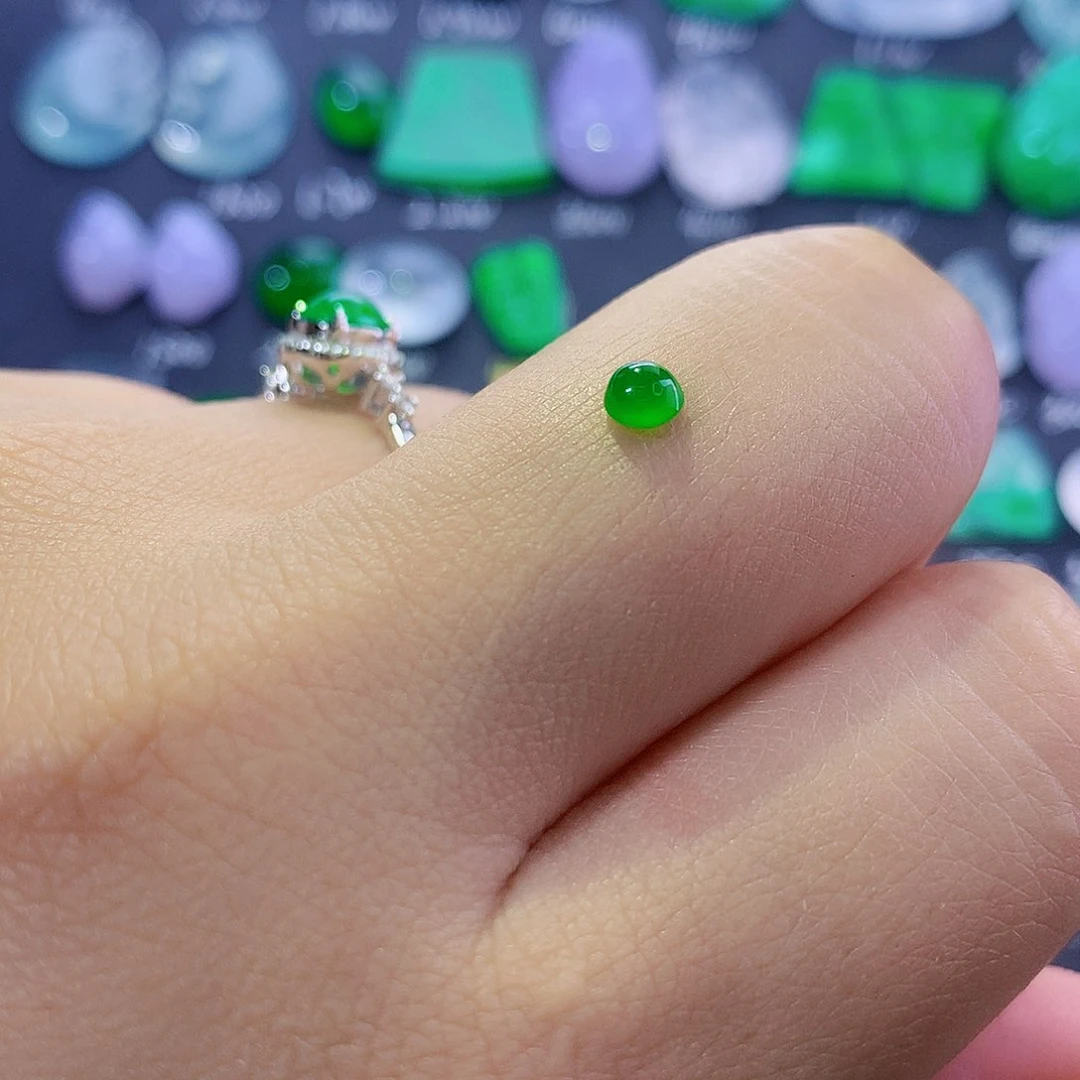 翡翠未镶嵌颈饰纯天然翡翠a货