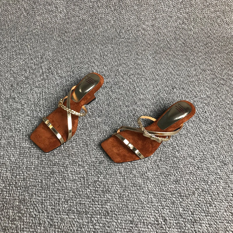 露涵思 法式坡跟凉拖鞋女小众设计感外穿蝴蝶结金色气质一字拖鞋