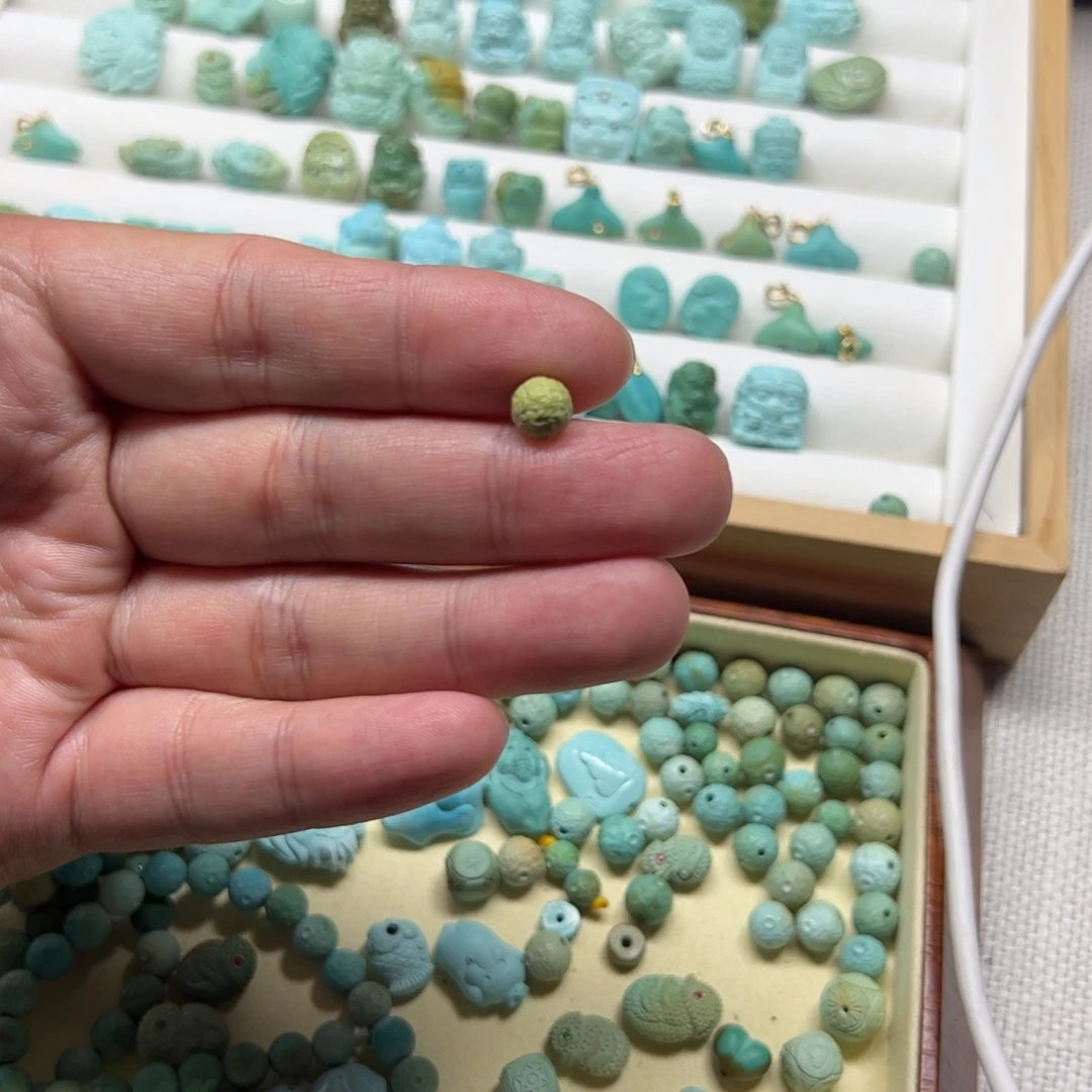 合金雕刻件南红玛瑙