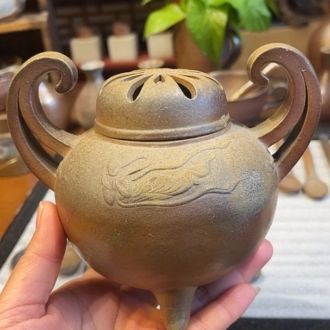 即****波特惠小山一草香炉不退