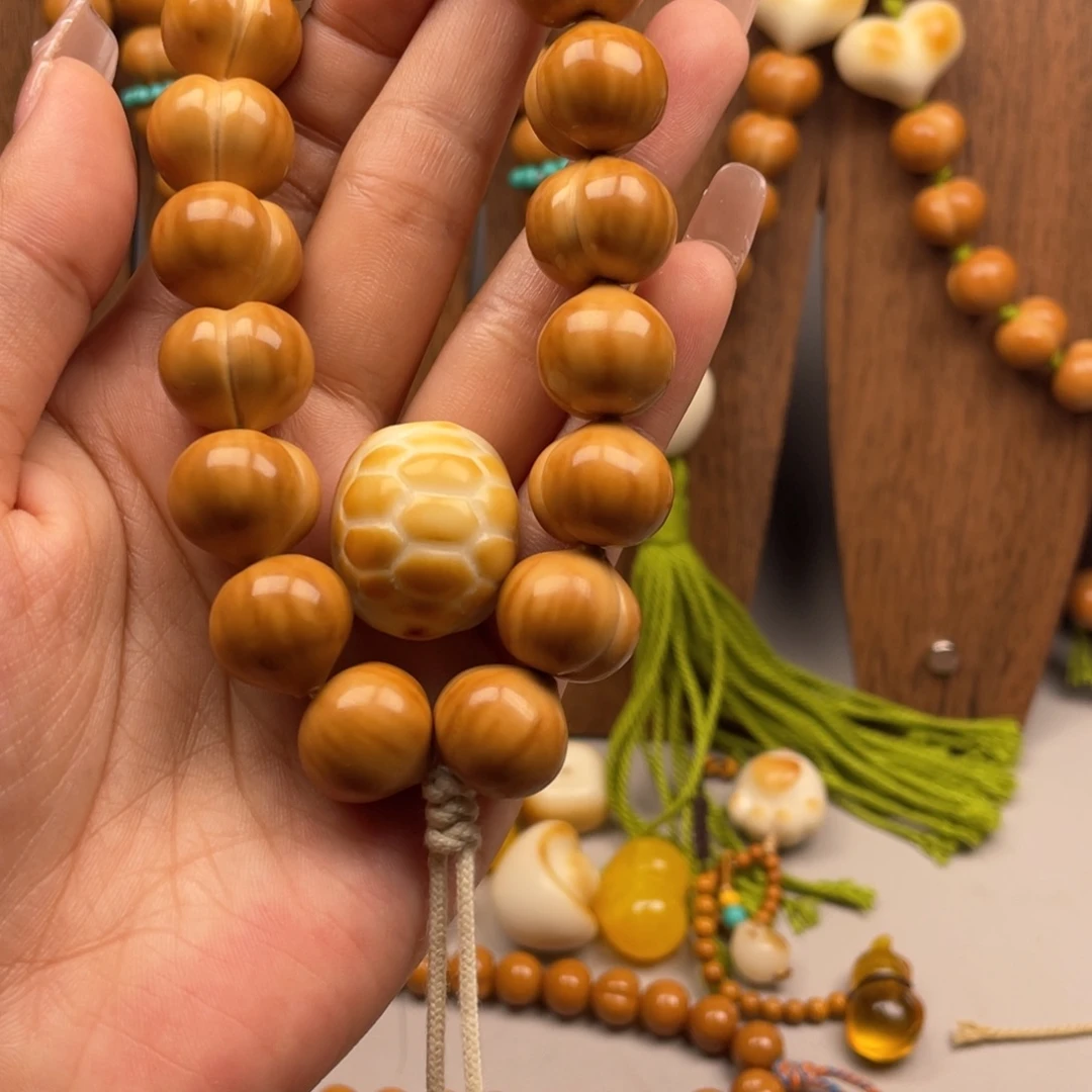 @***顺吊坠猴头核桃全品无暇毕业级爱心屁桃16.7尺寸