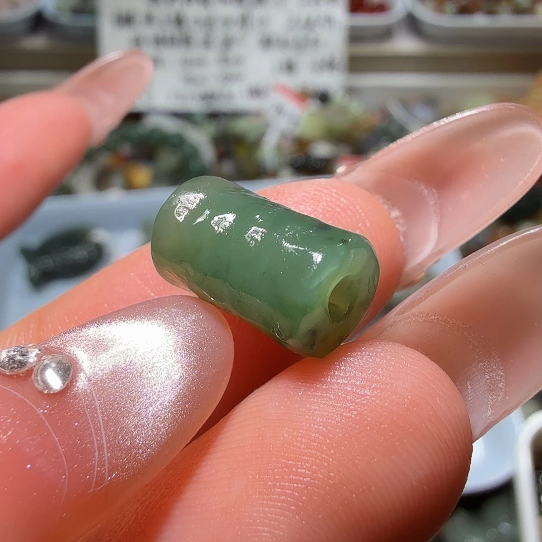 和田玉未镶嵌珠宝奇石